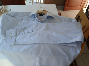 Photo de galerie - Repassage  chemise pour particulier.