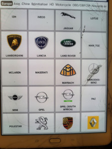 Photo de galerie - Passage de valise de diagnostic tout marque de voiture 