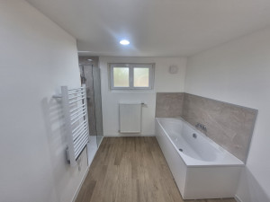Photo de galerie - Rénovation complète d'une salle de bain 