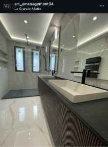 Photo de galerie - Salle de bain refaite du sol au plafond 