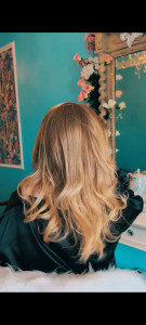 Photo de galerie - Soins + Brushing