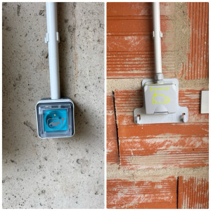 Photo de galerie - Pose de 2 prises renforcées une Legrand et une Hager