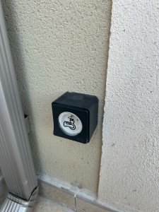 Photo de galerie - Installation prise renforcée pour voiture électrique 