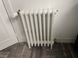 Photo de galerie - Installation d’un radiateur sur réseau hydraulique 