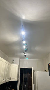 Photo de galerie - Peinture au plafond 