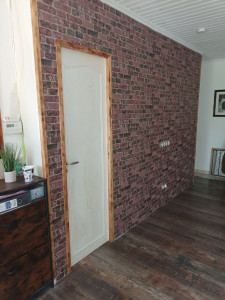 Photo de galerie - Pose papiers peints effect briques