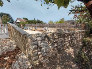 Photo de galerie - Remontage d'un mur totalement écroulé