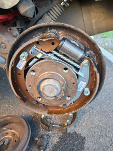 Photo de galerie - Réparation voiture