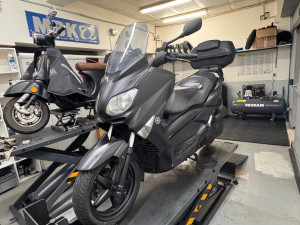 Photo de galerie - Réparation scooter moto