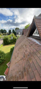 Photo de galerie - Remplacement de tuiles plates, endommagé