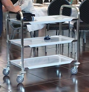 Photo de galerie - Loue desserte/ chariot 3 étages à roulettes
20€ le week-end