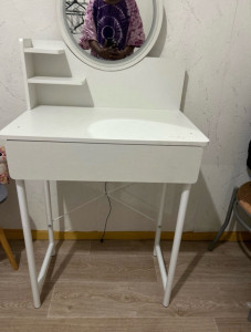 Photo de galerie - Une coiffeuse 