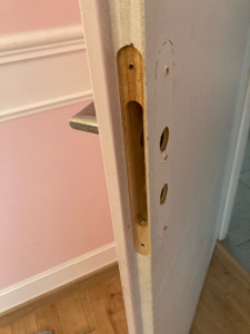 Photo de galerie - Remplacement de clanche 