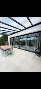 Photo de galerie - Nettoyeur de vitres