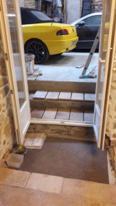 Photo de galerie - Pose de portes, fenêtres, création d ouverture 
