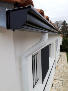 Photo de galerie - Gouttiere aluminium