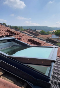 Photo de galerie - Pose de fenêtre de toit ( velux)