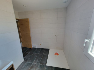 Photo de galerie - Réalisation salle de bain sol et murs