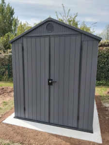 Photo de galerie - Pose  de  cabanon  de jardin 