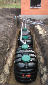 Photo de galerie - Raccordement eau usée avec pose de fosse septiques et drainage en sortie 