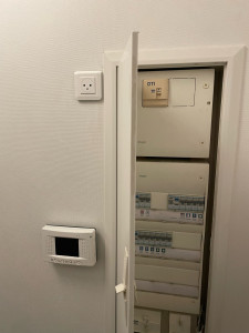 Photo de galerie - Installation d’une prise avec disjoncteur 16A pour raccordement d’une box