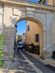 Photo de galerie - En plein cœur Saint remy de provence, déménagement 25m3 