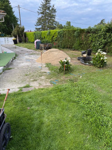 Photo de galerie - Préparation pour couler une dalle béton pour un parking  180 m2 épaisseur 18 cm