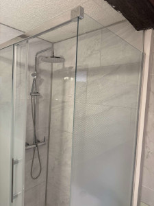 Photo de galerie - Fin des travaux installation complète de la douche
