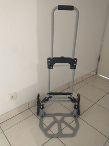 Photo de galerie - Transport d'objets lourds dans les escaliers (max 40 kg)