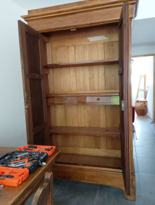 Photo de galerie - Remontage d'armoire 