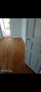 Photo de galerie - Restauration parquet ancien. 
ponçage, réparation, verni, vitrification
