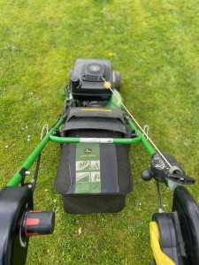 Photo de galerie - Tonte d’un gazon 