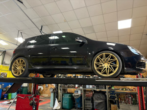 Photo de galerie - Bonjour, propose nettoyage moquette extérieur avec un aspirateur révolutionnaire qui laisse aucune trace aucun caillou sur vos tapis