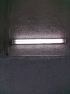 Photo de galerie - Pose lampe dans le garage.