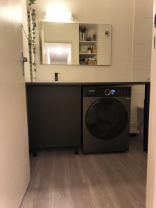 Photo de galerie - Montage meuble salle de bain avec plan de travail 