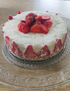 Photo de galerie - Cheesecake coco fraise ?