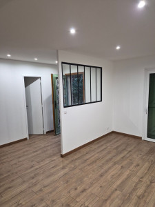 Photo de galerie - Chantier pose de verrière/peinture  et pose de parquet terminé erminé 