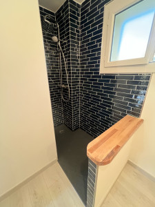 Photo de galerie - Faïence métro bleu 