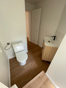 Photo de galerie - Pose de WC et de vasque ainsi que meuble sous vasque 