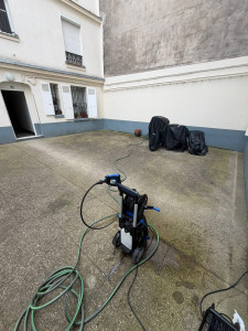 Photo de galerie - Lavage haute pression avant intervention.