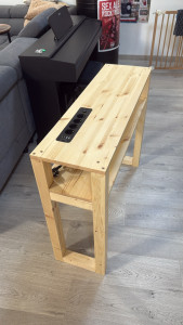 Photo de galerie - Création d’un meuble avec prise encastrée 