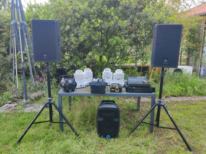 Photo de galerie - Kit Sono et éclairage