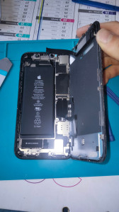 Photo de galerie - Changement d'écran iphone XR