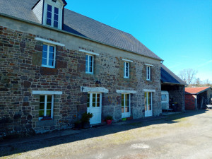 Photo de galerie - Nettage de la vitrerie de l'ensemble de la maison d'une habitation d'un particulier en service à la personne avantage fiscale de 50% sur IR