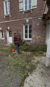 Photo de galerie - Mise au propre devanture maison 
