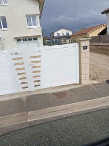 Photo de galerie - Puis 2 poteaux de portail que j ai fait 