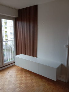 Photo de galerie - Montage et fixation d'un meuble télé avec la fixation des tasseaux 