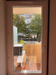 Photo de galerie - Après : double Vitrage de la porte-fenêtre remplacée