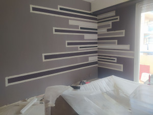 Photo de galerie - Pour un chamber 1 mur  peinture design et 3mur peinture mom charge la Prix 500 €