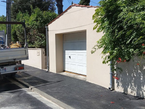 Photo de galerie - Réfection des enduits après les inondations de Saintes 